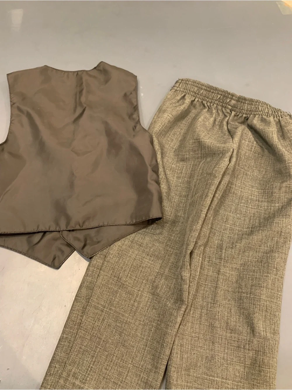 Van Heusen Gray 2-Piece Toddler Set